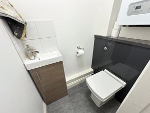 Downstairs W/C- click for photo gallery